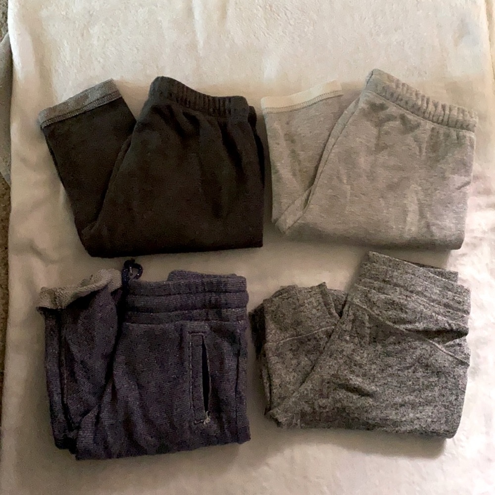 Lot of 4 sweatpants